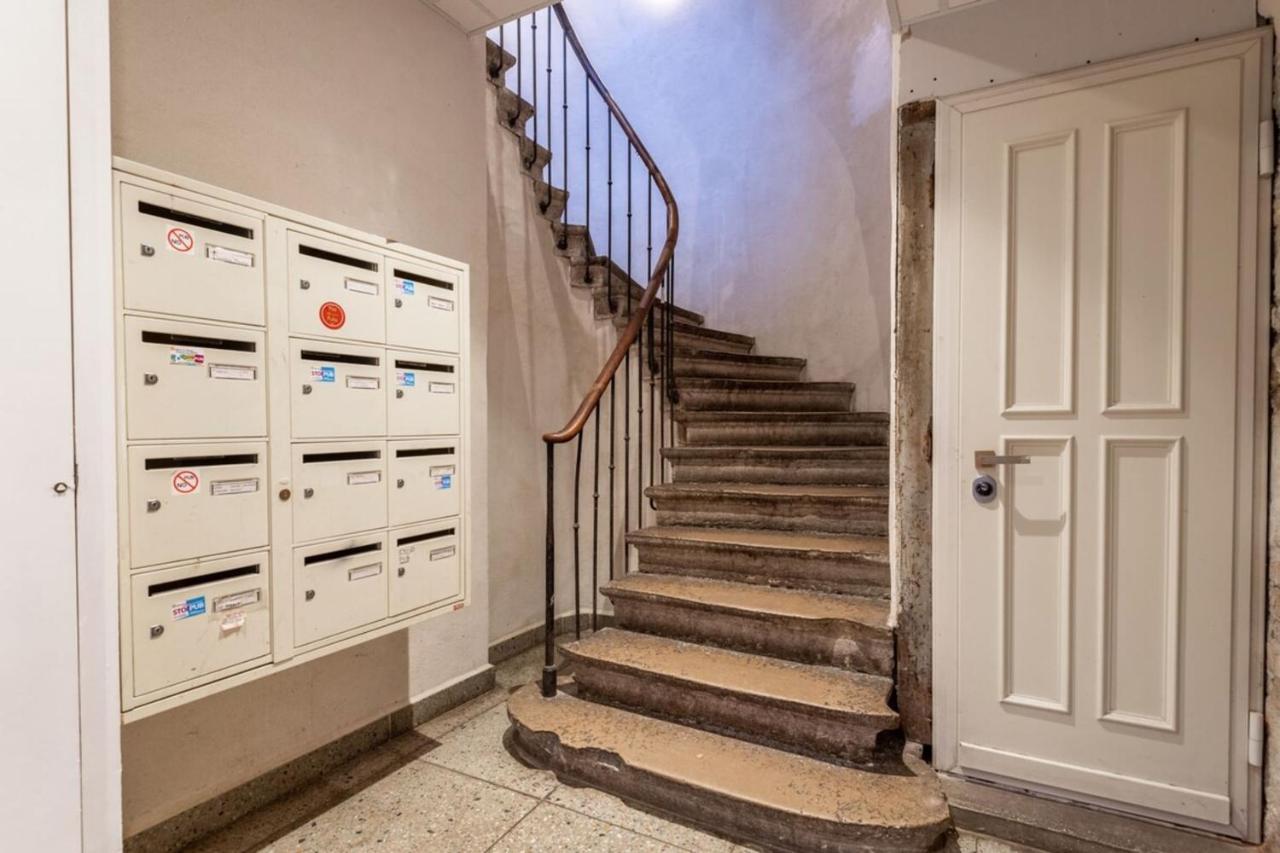 Apartament Reflet Des Alpes Furnished Flat Annecy Zewnętrze zdjęcie